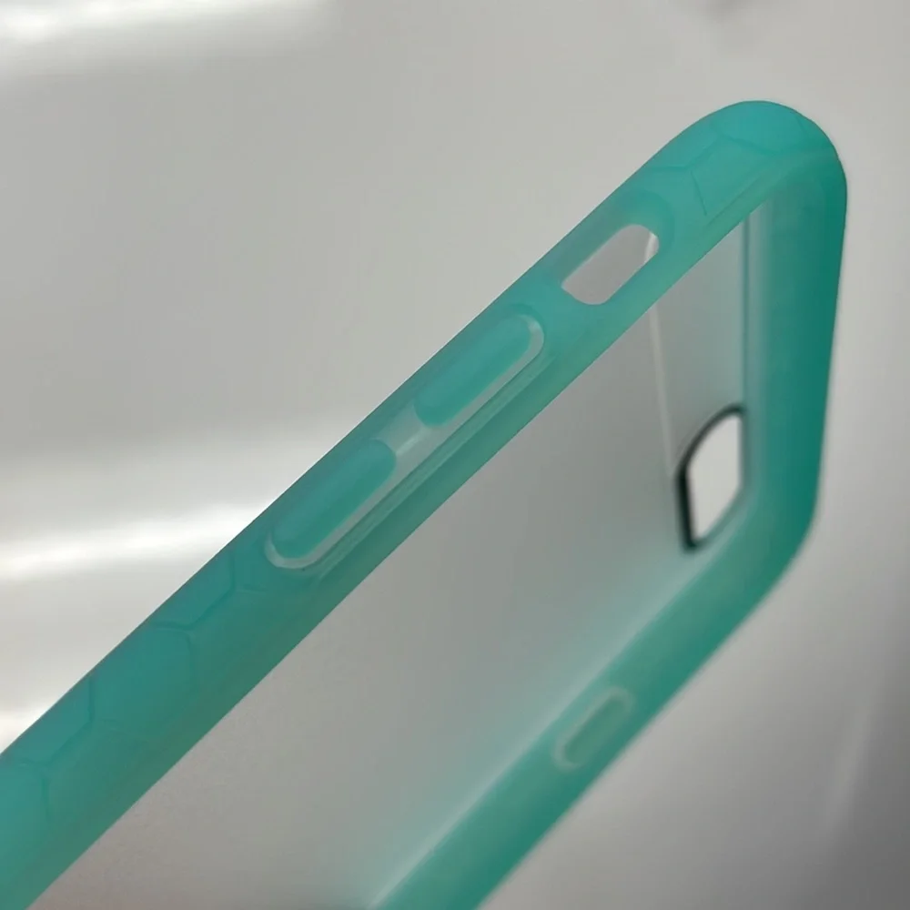NEW iPhone 6 Plus, 6S Plus INCIPIO OCTANE Impact Absorbing Clear Case
